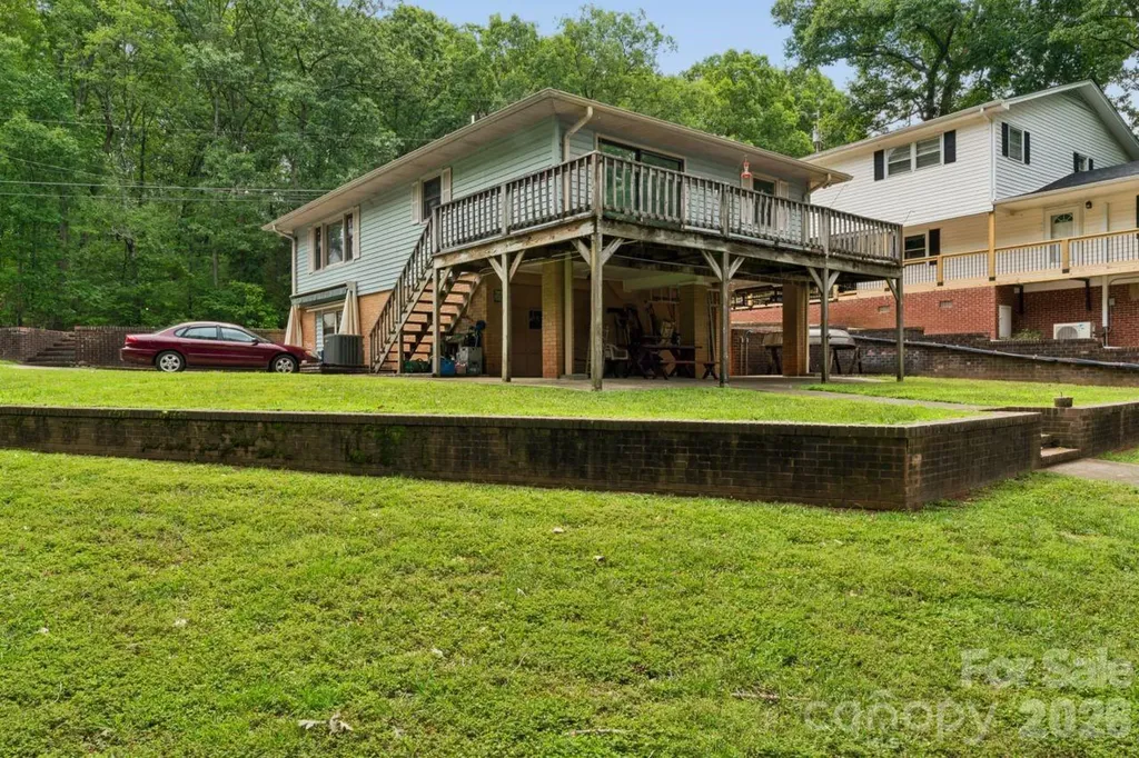 9781 Pine Tree Road Norwood NC 28128