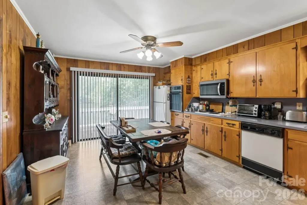 9781 Pine Tree Road Norwood NC 28128