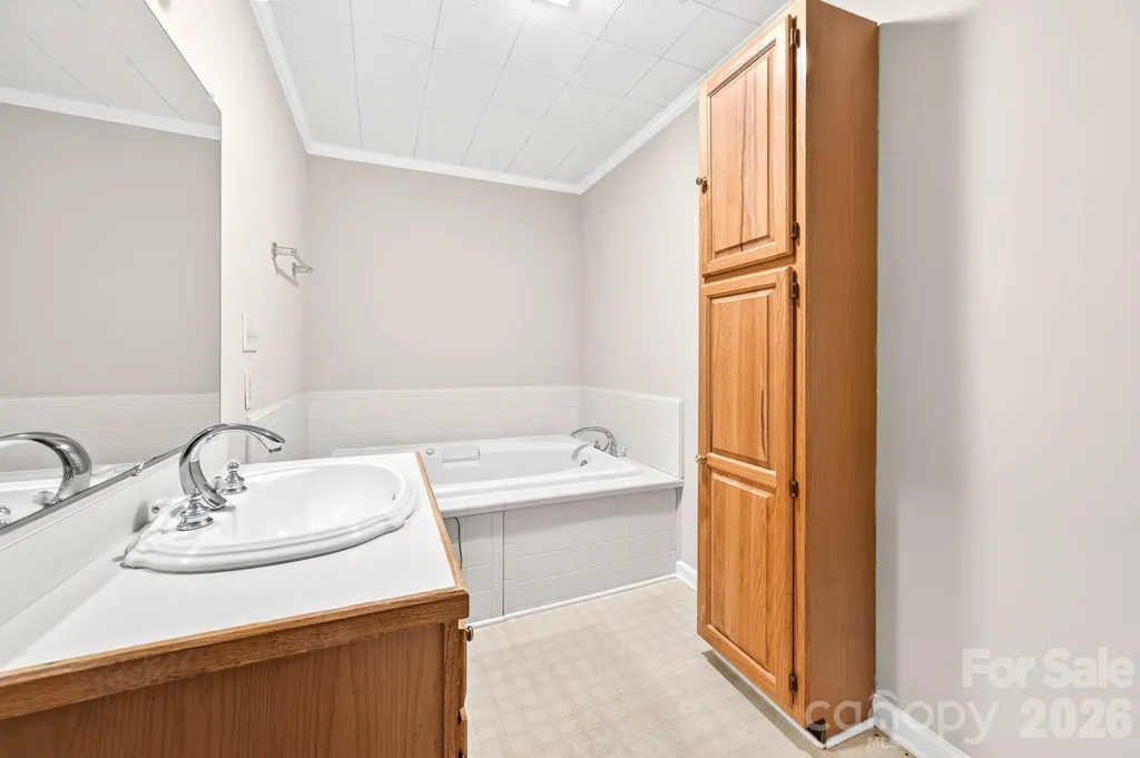 4723 Northaven Drive Charlotte NC 28206