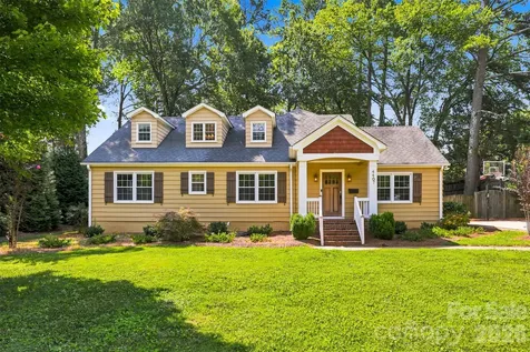 4467 Woodlark Lane Charlotte NC 28211