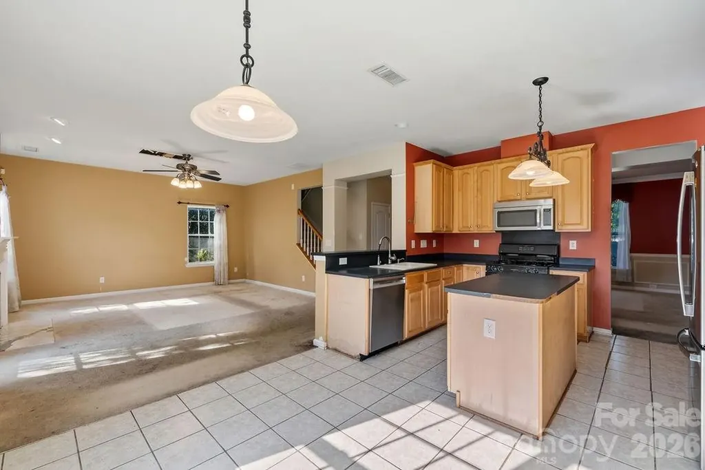 7424 Hannah Alexander Lane Charlotte NC 28227