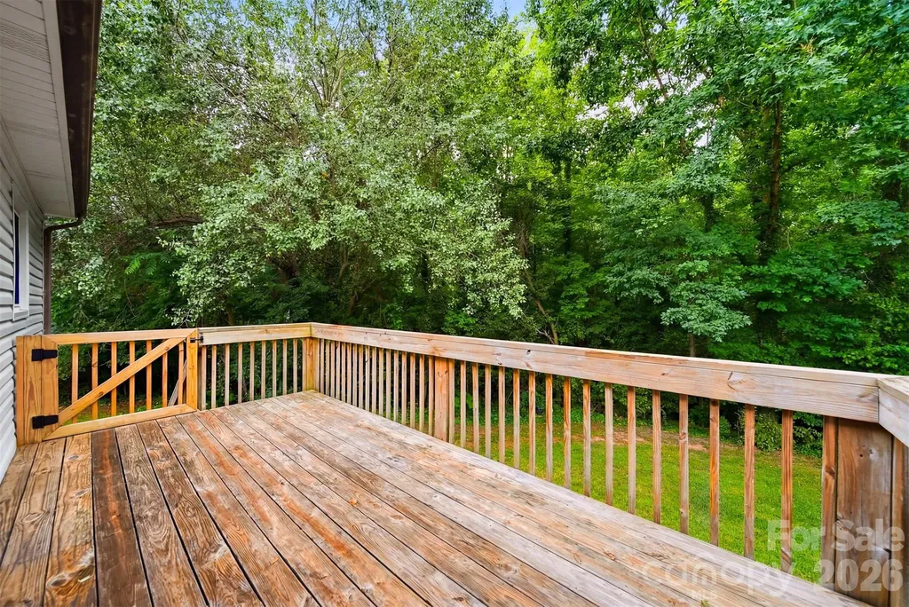 67 Woodlane Street Granite Falls NC 28630