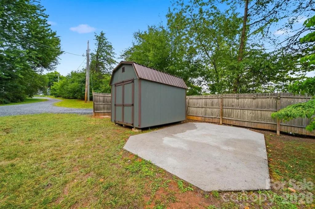 67 Woodlane Street Granite Falls NC 28630