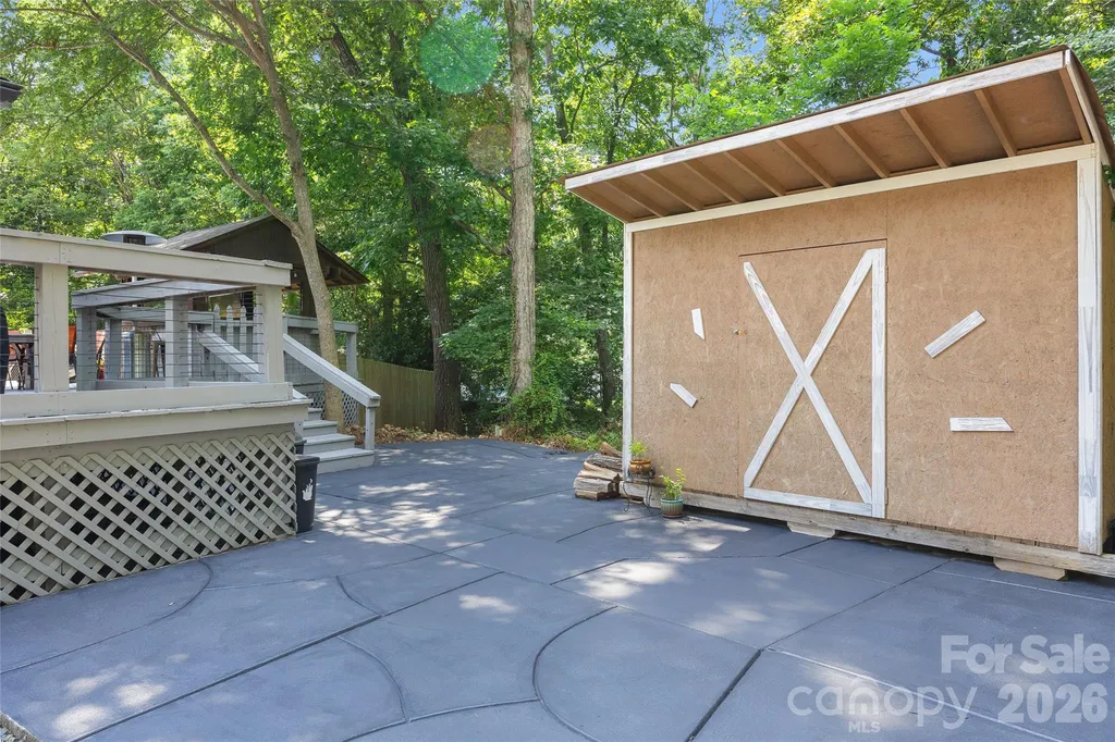 6537 Mt Holly Huntersville Road Charlotte NC 28216