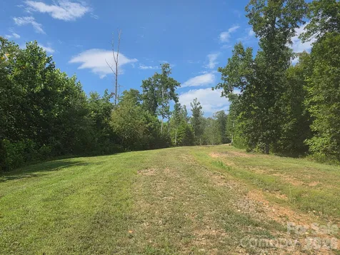 272 Randolph Drive Marion NC 28752