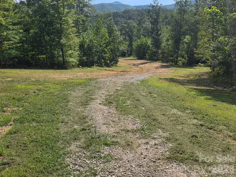 272 Randolph Drive Marion NC 28752