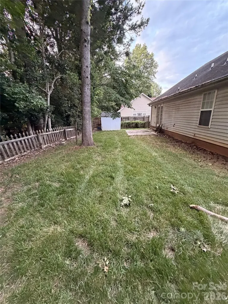 6111 Country Walk Drive Charlotte NC 28212