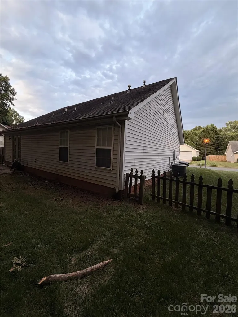 6111 Country Walk Drive Charlotte NC 28212