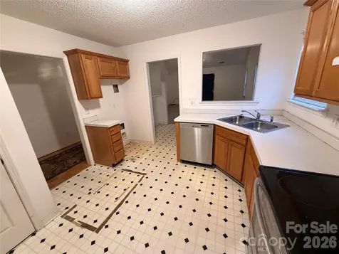 6111 Country Walk Drive Charlotte NC 28212
