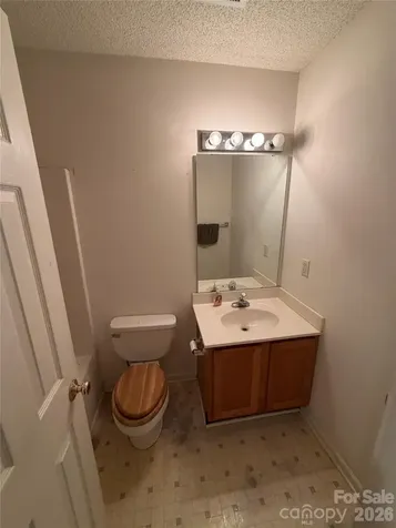 6111 Country Walk Drive Charlotte NC 28212