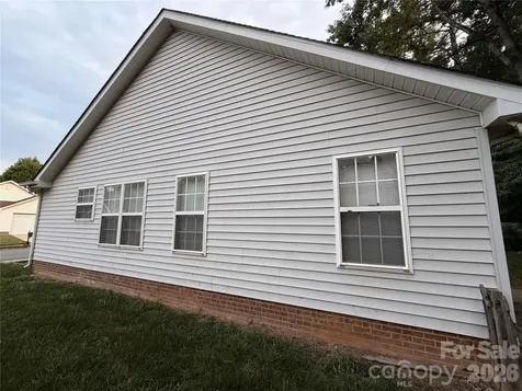 6111 Country Walk Drive Charlotte NC 28212
