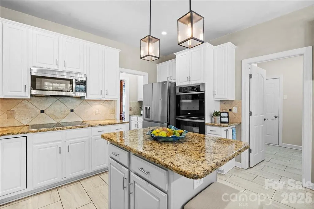 10701 Pomerane Place Charlotte NC 28277