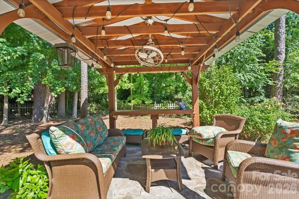 10701 Pomerane Place Charlotte NC 28277
