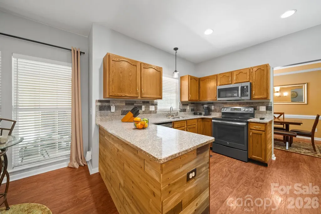 9136 Whittel Place Charlotte NC 28216