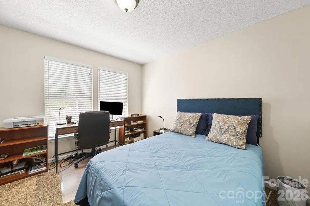 9136 Whittel Place Charlotte NC 28216