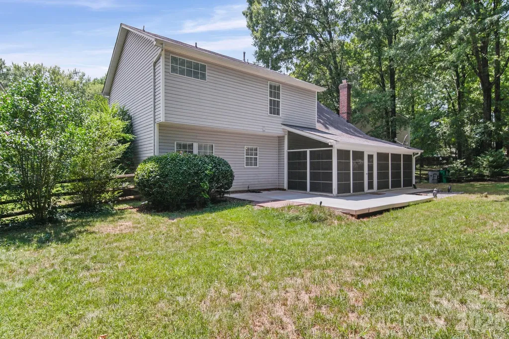 9136 Whittel Place Charlotte NC 28216