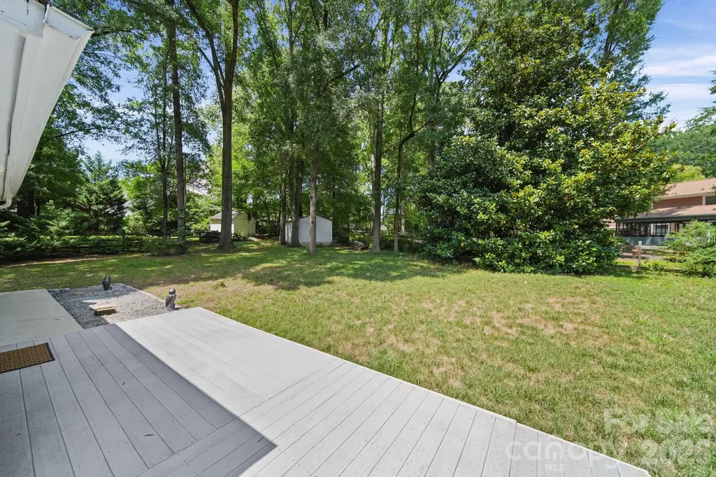 9136 Whittel Place Charlotte NC 28216
