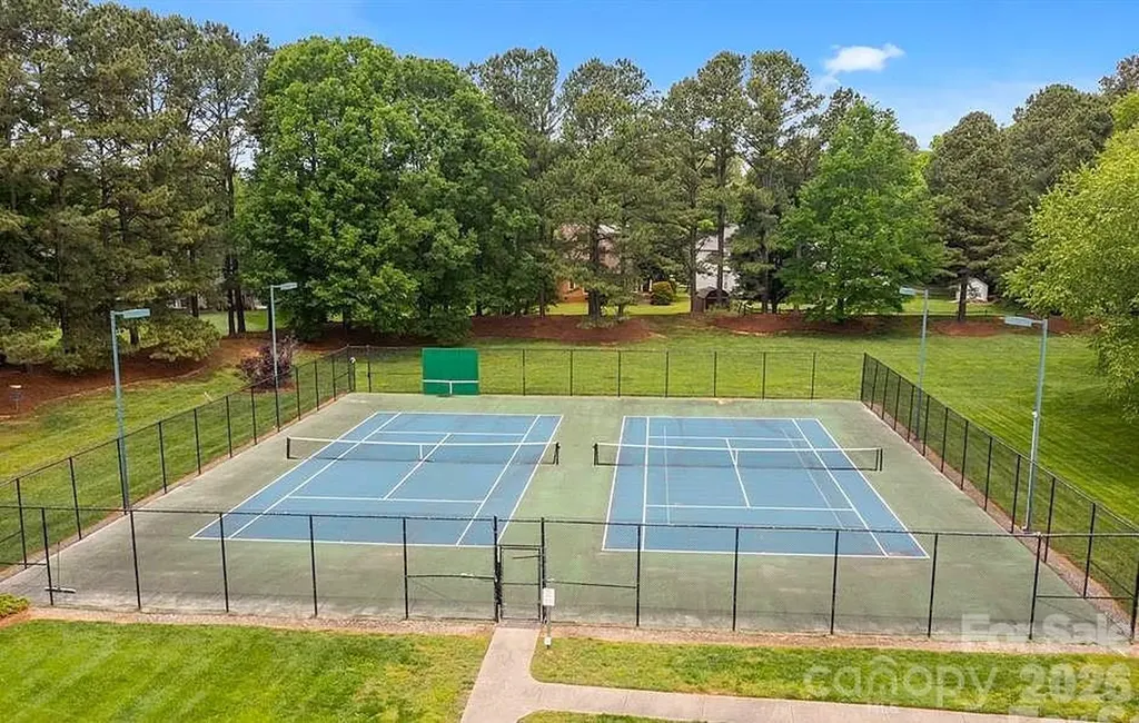 9136 Whittel Place Charlotte NC 28216