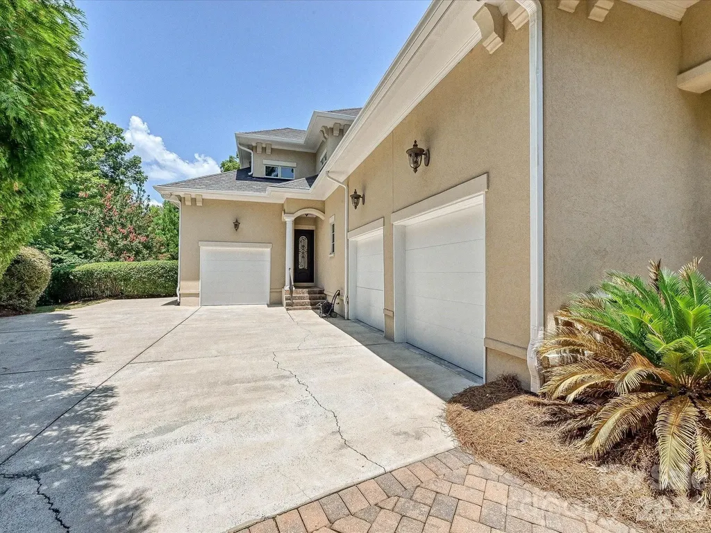 11308 Gunpowder Point Drive Charlotte NC 28277