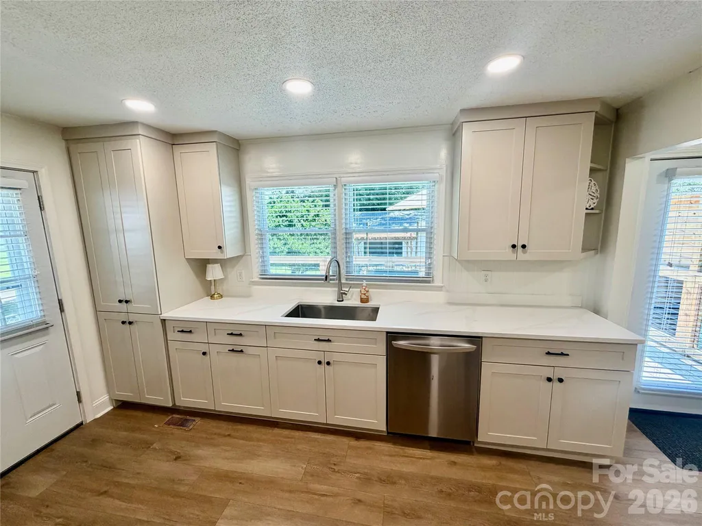 104 Hilltop Street Stanfield NC 28163