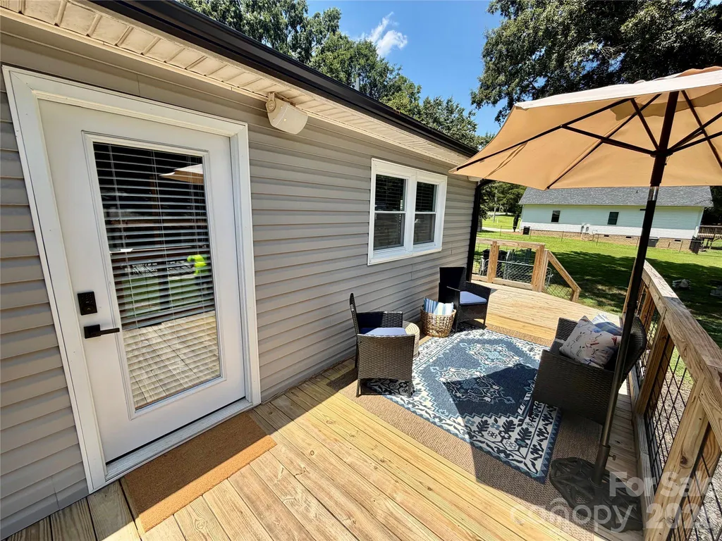 104 Hilltop Street Stanfield NC 28163