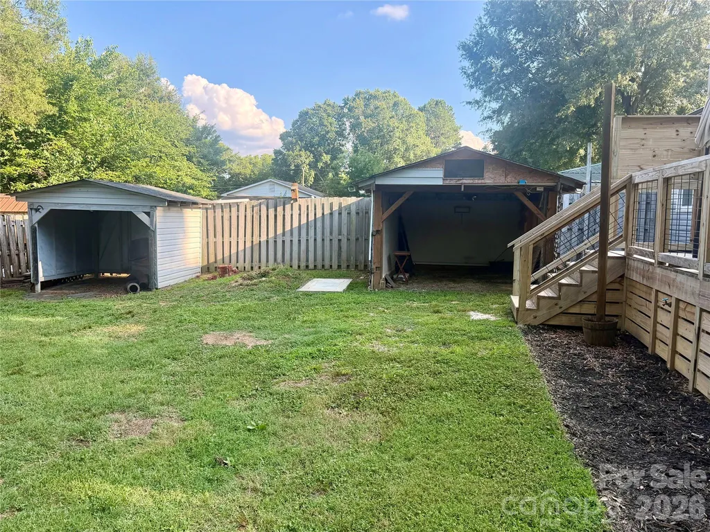 104 Hilltop Street Stanfield NC 28163