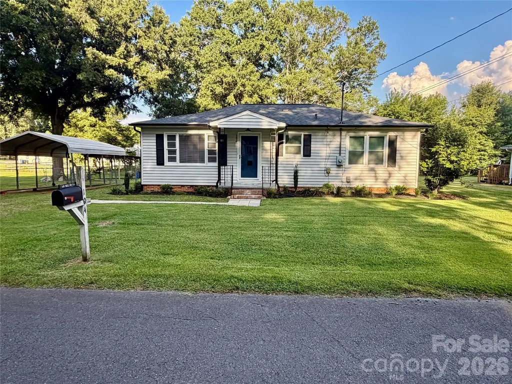 104 Hilltop Street Stanfield NC 28163
