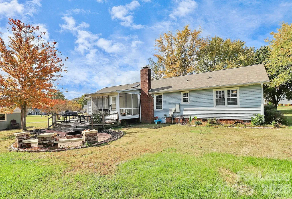4227 Deerfield Drive Monroe NC 28112