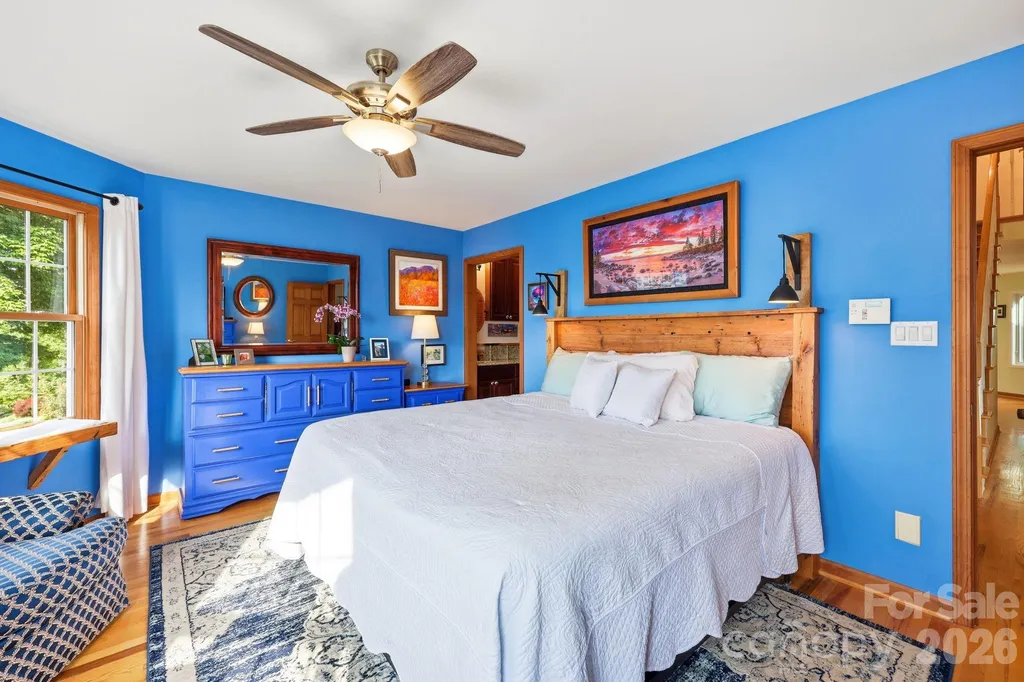 241 Alta Vista Drive Candler NC 28715