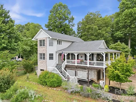 241 Alta Vista Drive Candler NC 28715