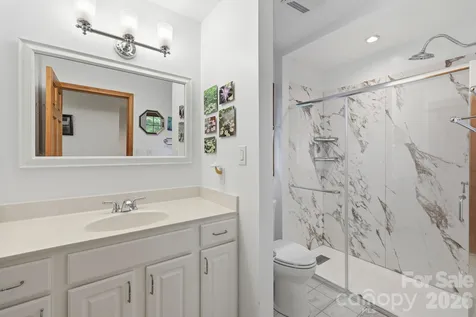 241 Alta Vista Drive Candler NC 28715
