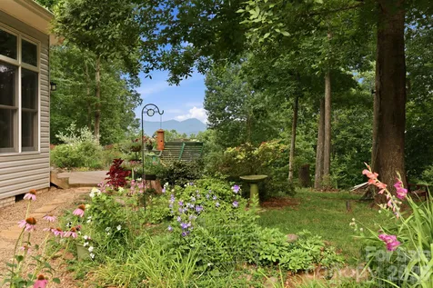 241 Alta Vista Drive Candler NC 28715
