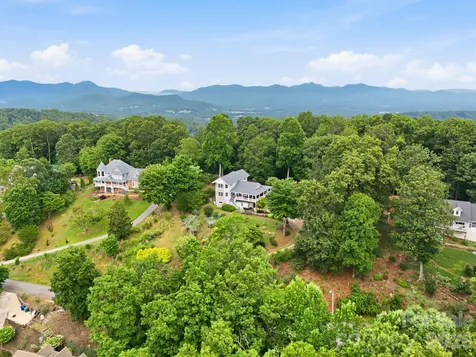241 Alta Vista Drive Candler NC 28715