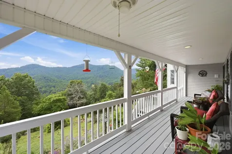 241 Alta Vista Drive Candler NC 28715
