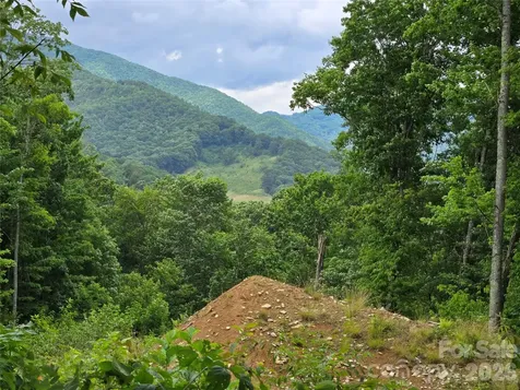 52 Lantern Ridge Maggie Valley NC 28751