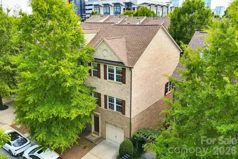 225 Lincoln Street Charlotte NC 28203