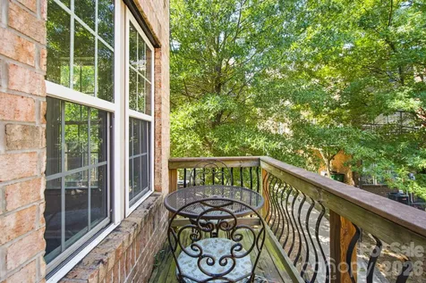 225 Lincoln Street Charlotte NC 28203