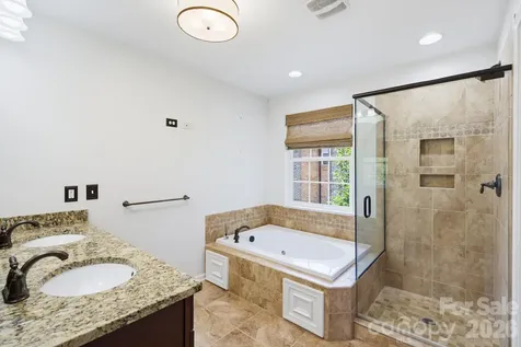 225 Lincoln Street Charlotte NC 28203