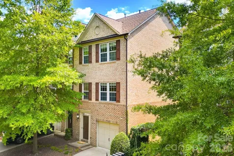 225 Lincoln Street Charlotte NC 28203