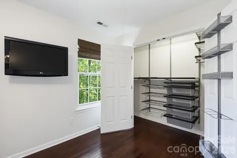 225 Lincoln Street Charlotte NC 28203