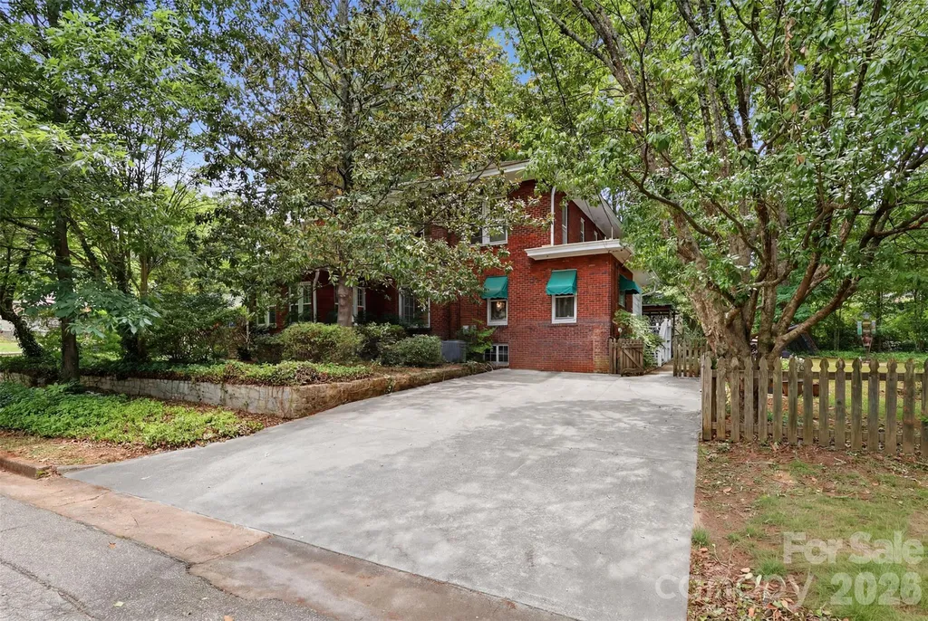 629 Mitchell Avenue Salisbury NC 28144