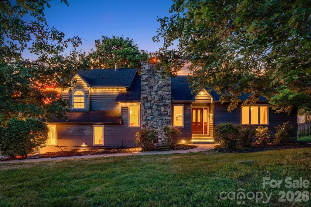 2 Jaks Ridge Drive Asheville NC 28805