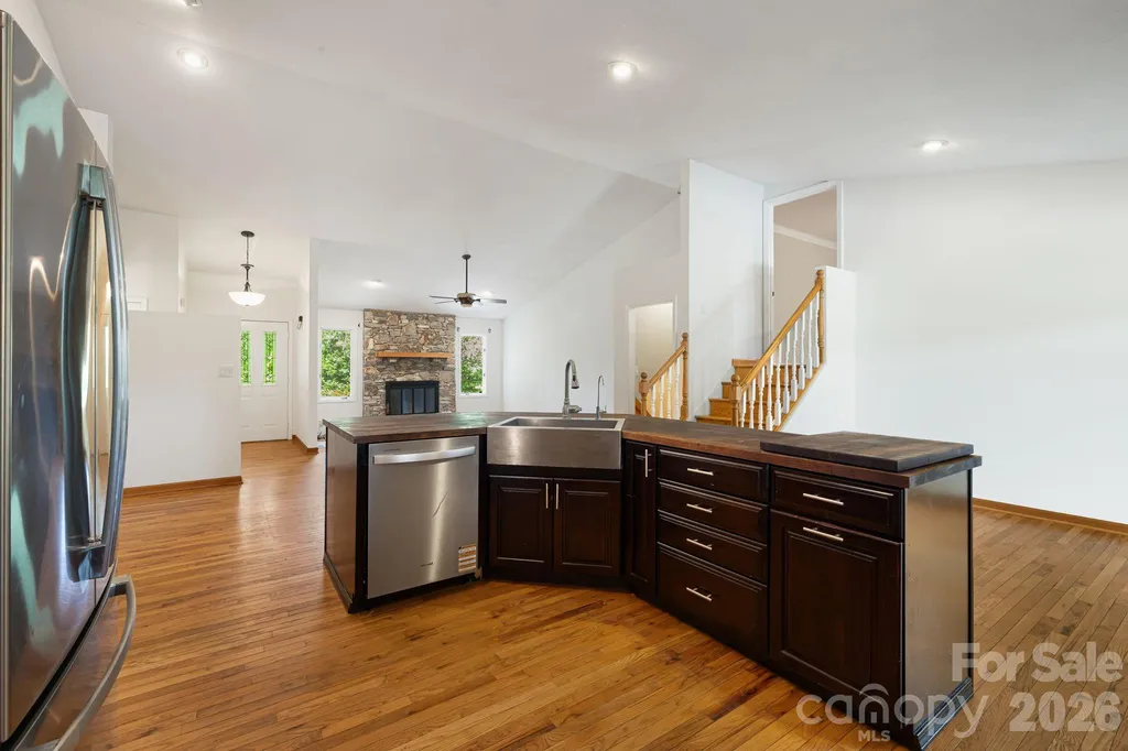 2 Jaks Ridge Drive Asheville NC 28805