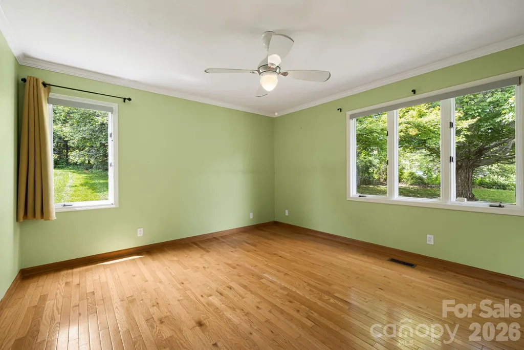 2 Jaks Ridge Drive Asheville NC 28805