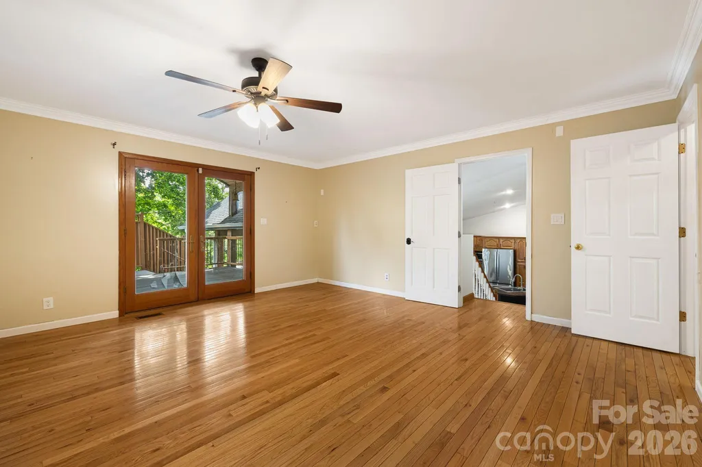 2 Jaks Ridge Drive Asheville NC 28805