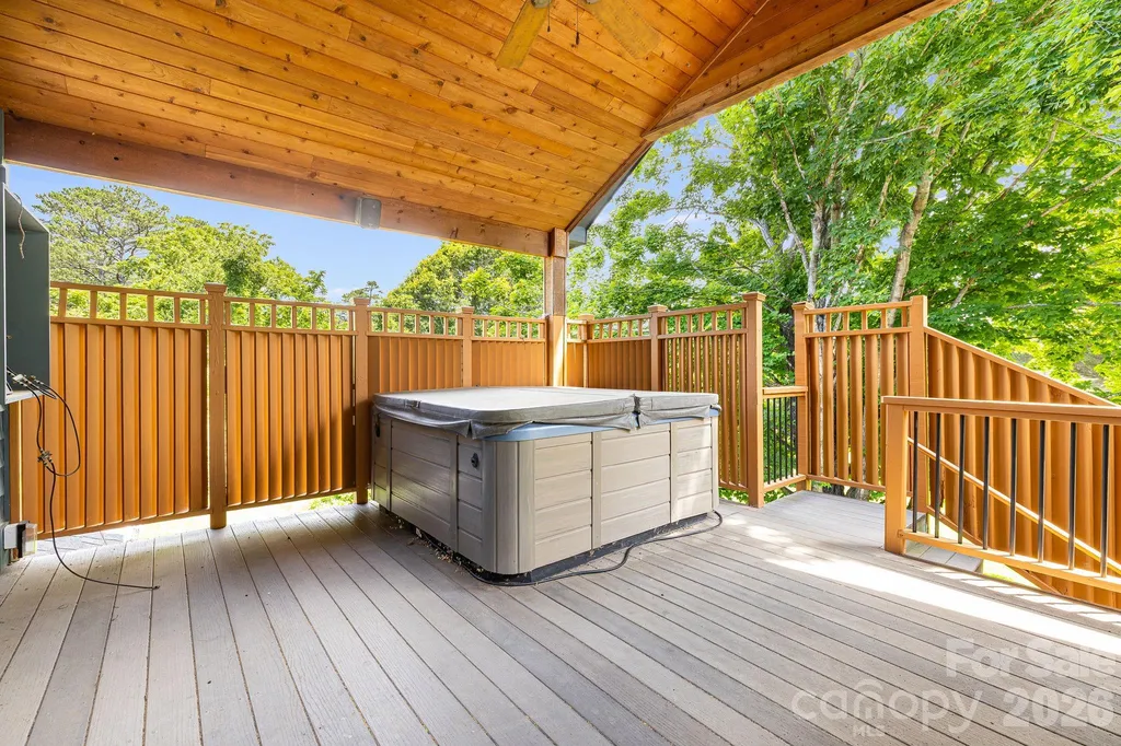 2 Jaks Ridge Drive Asheville NC 28805
