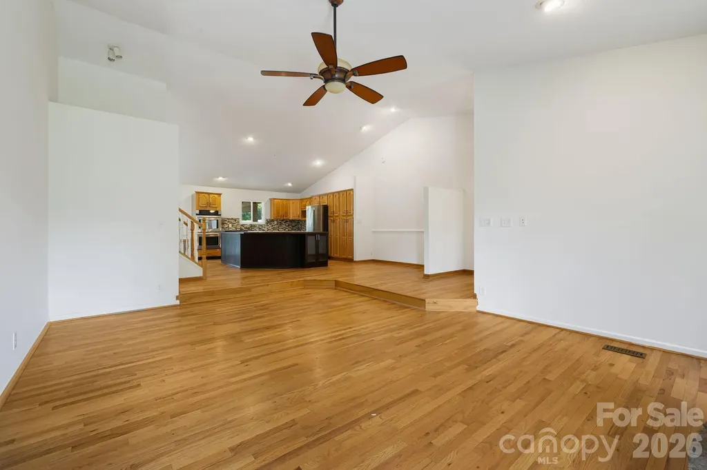 2 Jaks Ridge Drive Asheville NC 28805