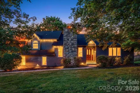 2 Jaks Ridge Drive Asheville NC 28805