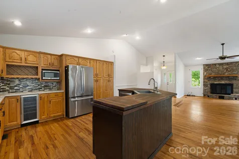2 Jaks Ridge Drive Asheville NC 28805