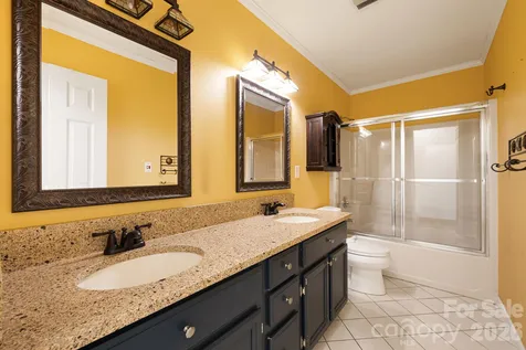 2 Jaks Ridge Drive Asheville NC 28805